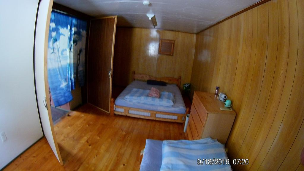 Hotel Tropical Surf House Okinawa à Onna Extérieur photo