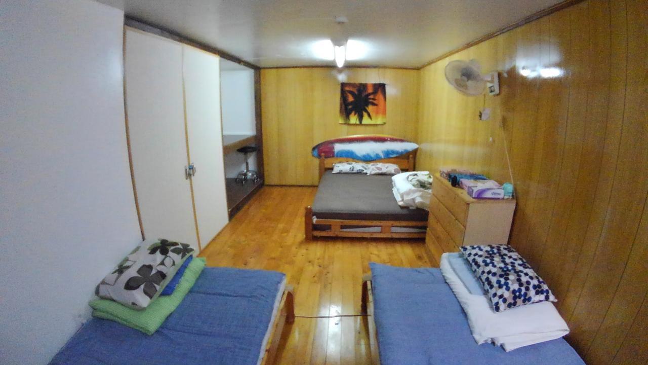 Hotel Tropical Surf House Okinawa à Onna Extérieur photo